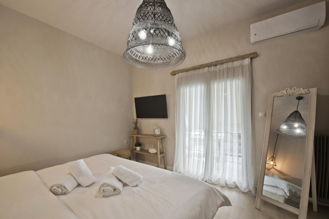 Stylish Apartment At Pagrati Athènes Extérieur photo